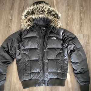 North Face fur hooded puffer jacket 550 used sz L